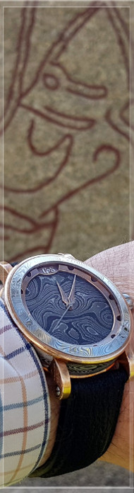 Väring the Viking watch next to the Ledberg runestone